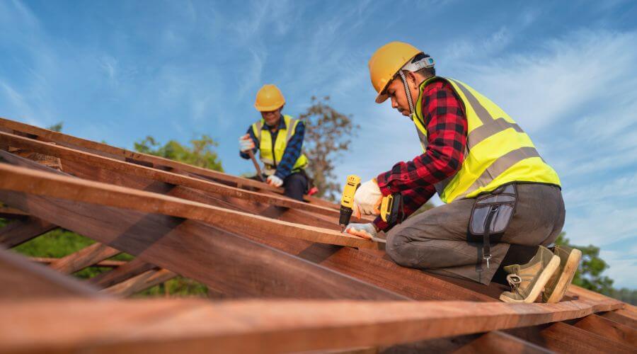 Professional Flat Roofing Installation services in Geuda Springs, KS